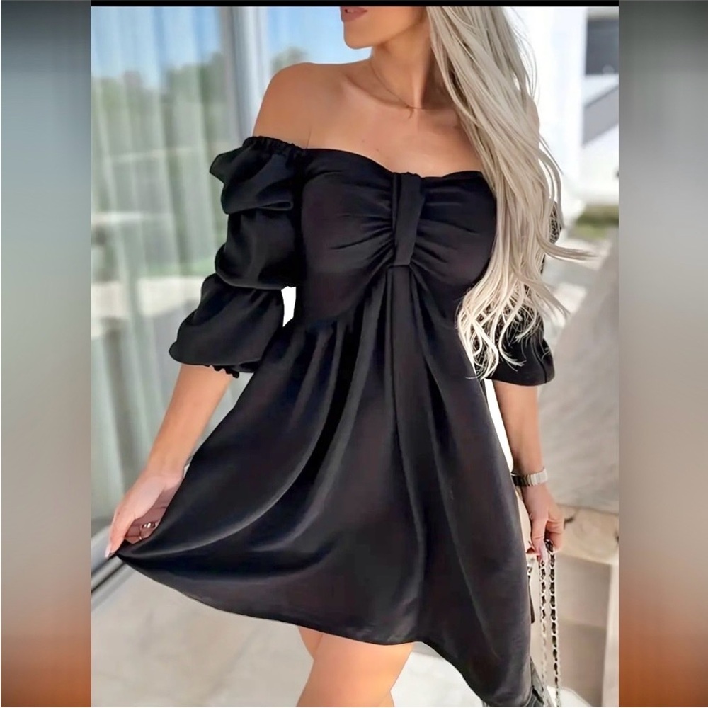 NWOT Elegant Off-Shoulder Dress